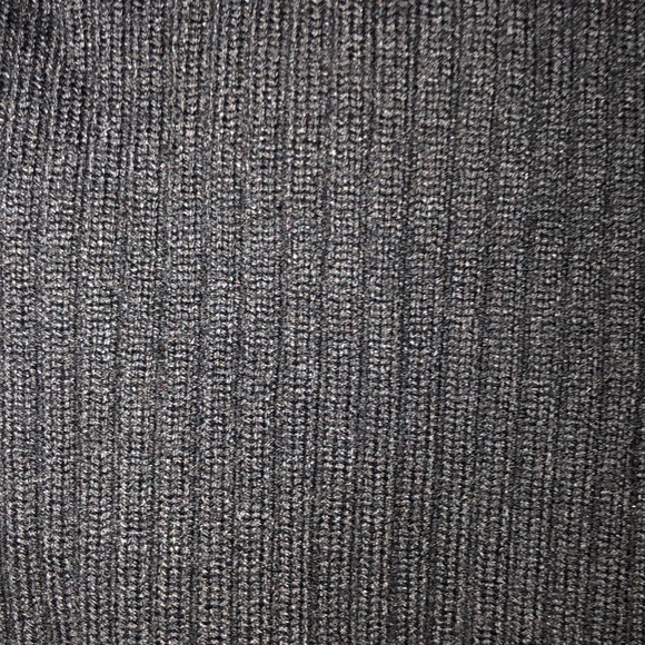 Forever21 cold shoulder sweater - Picture 2 of 5